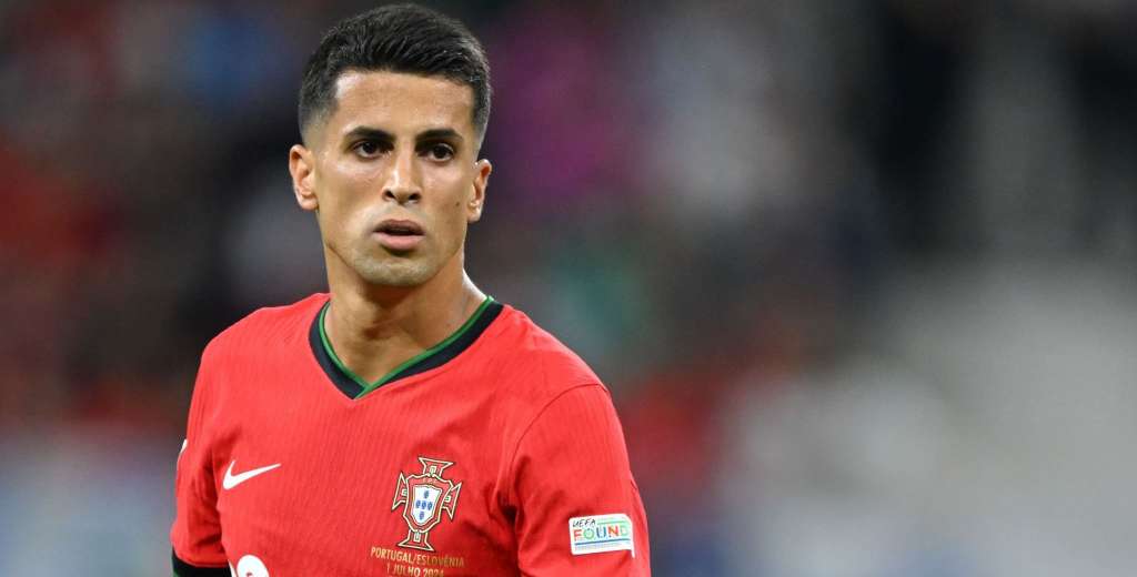 La impactante oferta que recibió Joao Cancelo: se iría del City